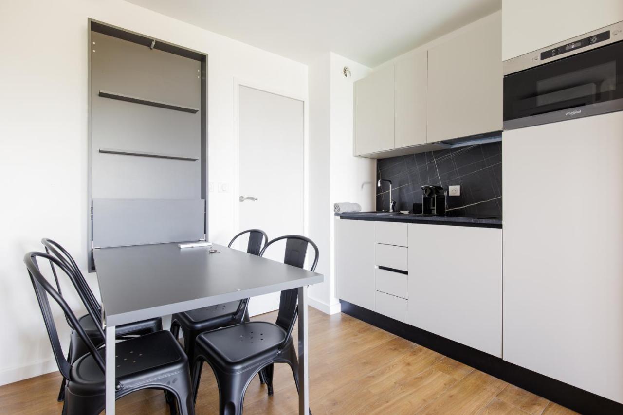 Suite 118 - Piscine - 50 Metres Plage - Terrasse - Clim - Wifi Кан Екстериор снимка